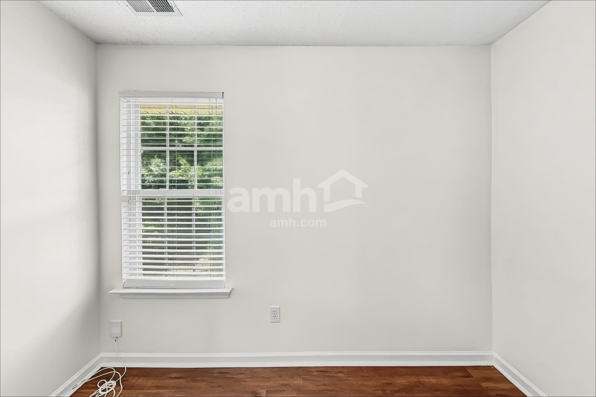 Building Photo - 12627 Waterfall Pl
