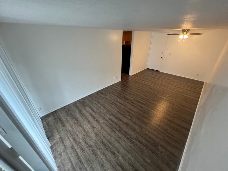 Building Photo - 1600 Wilikina Dr