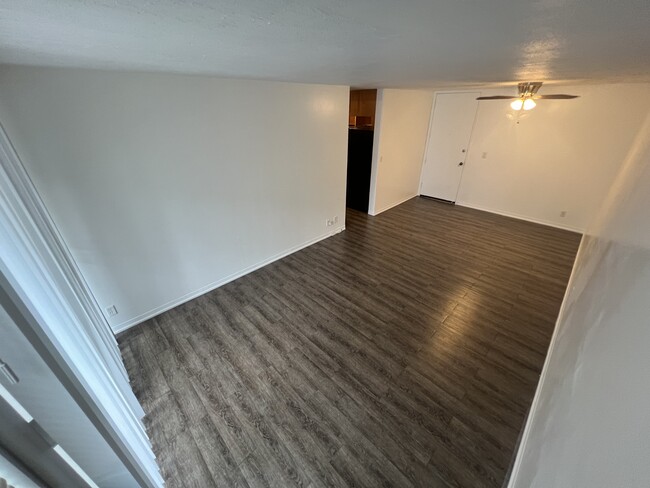 Building Photo - 1600 Wilikina Dr