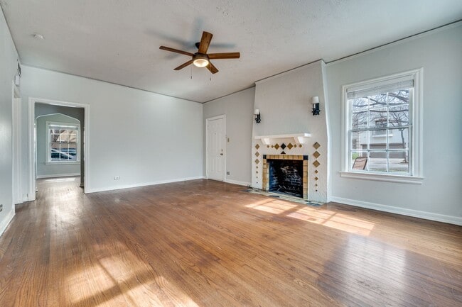 Building Photo - 4315 Gilbert Ave