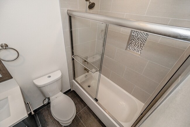 Building Photo - 4508 Esmeralda St