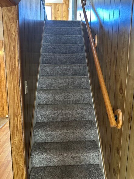 Building Photo - 1211 Mechanic St