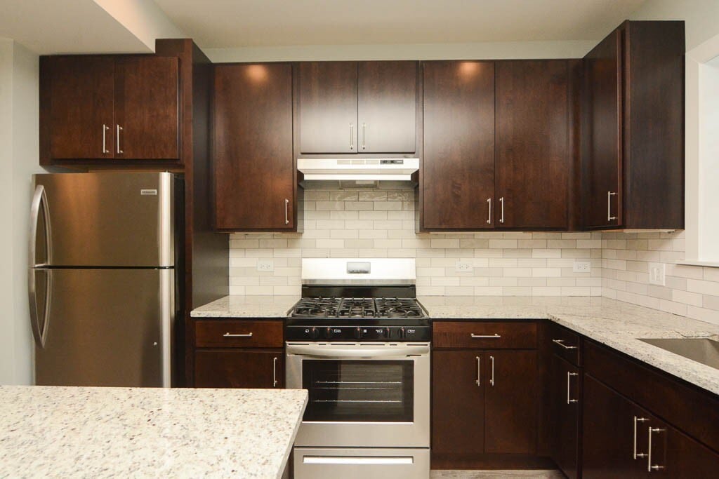 Building Photo - 818 Crain St