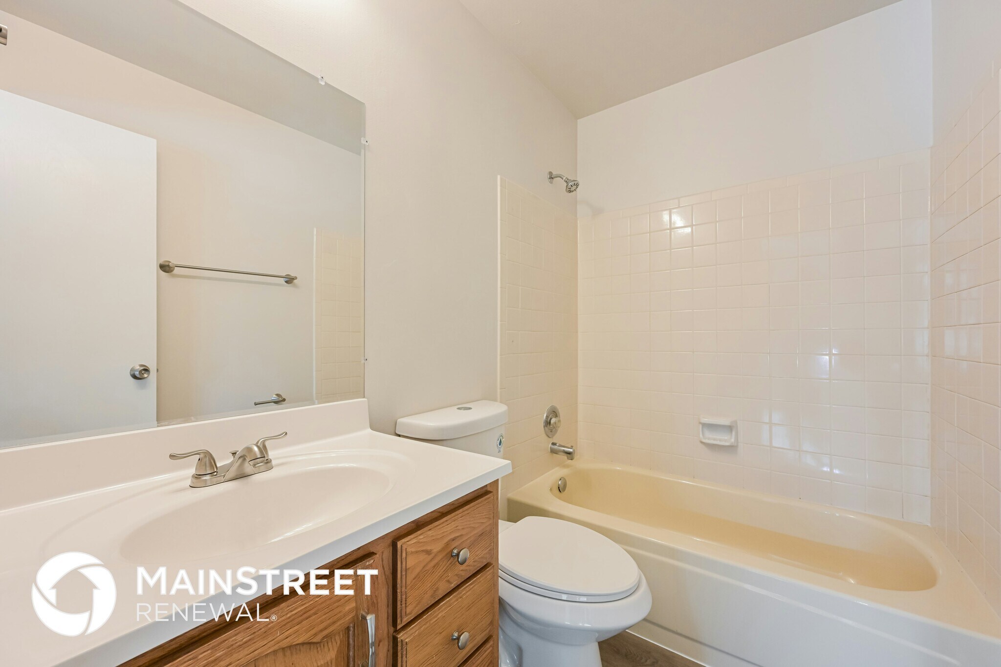 Building Photo - 9844 Fairwood St