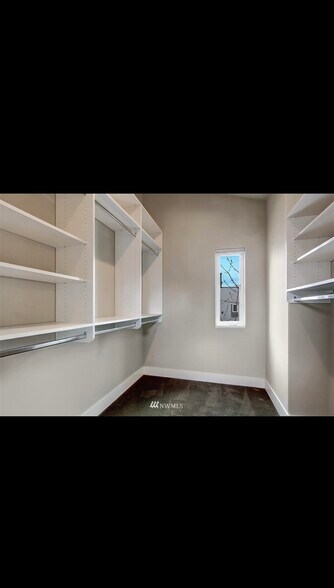Building Photo - 6713 13th Ave NW