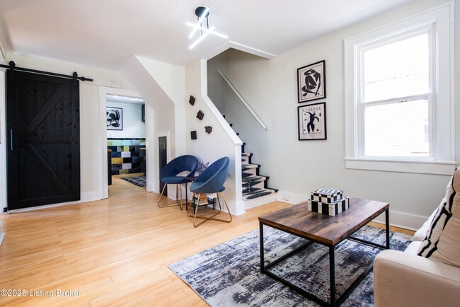 Building Photo - 1671 Trigg St