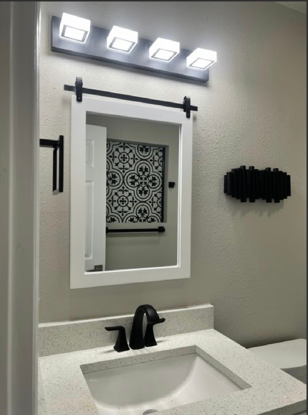 Building Photo - 4010 Neer Ave