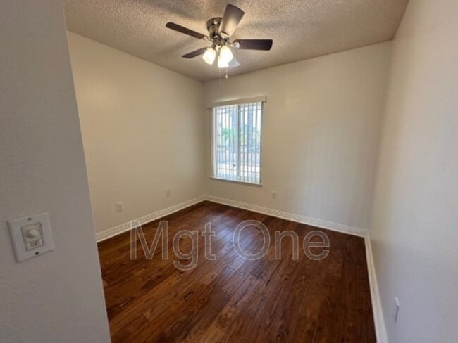 Building Photo - 23672 Suncrest Ave
