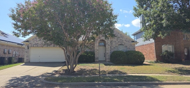 Building Photo - Beautifully Updated Arlington Home with Po...