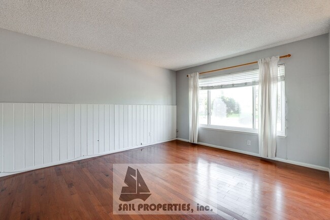 Building Photo - 10793 Onyx Ct