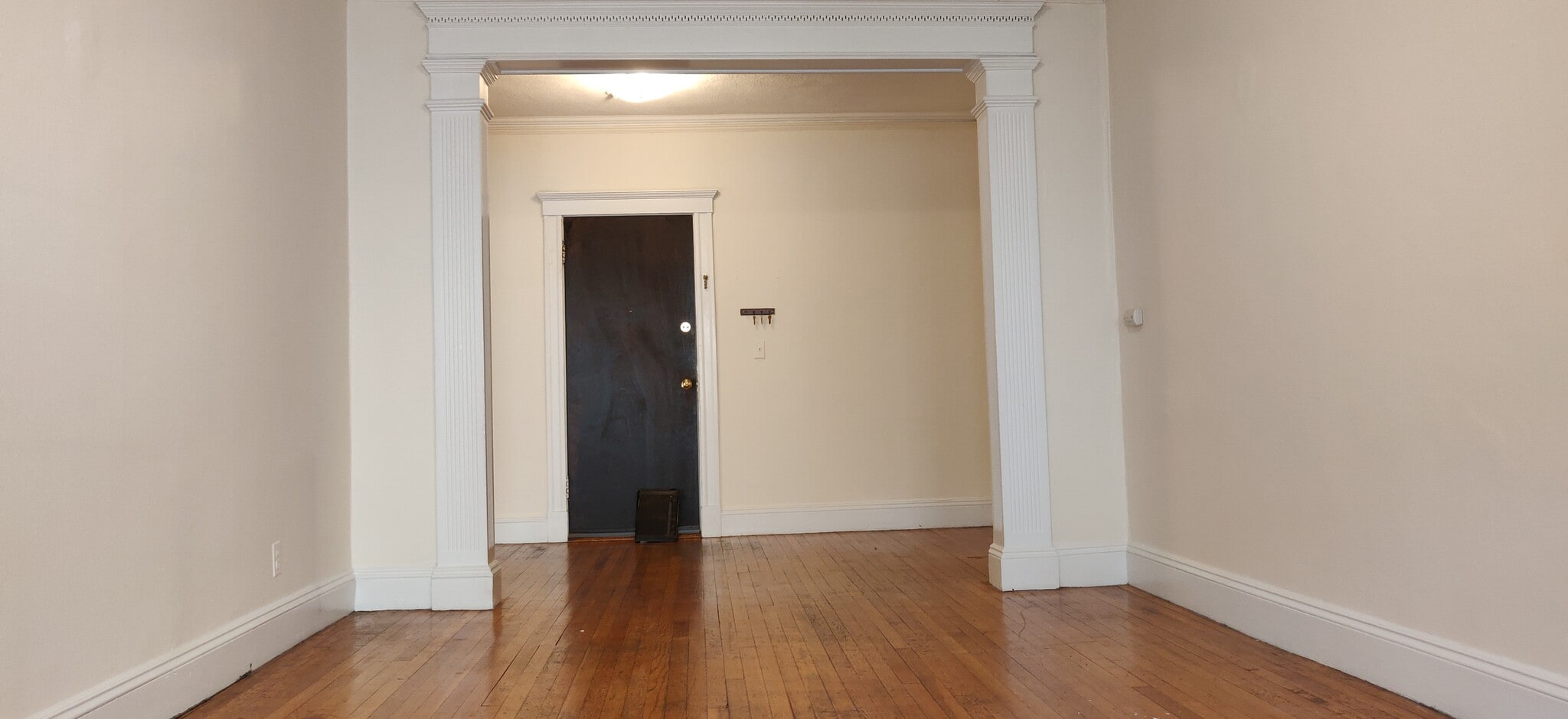Building Photo - 19 Melvin Ave