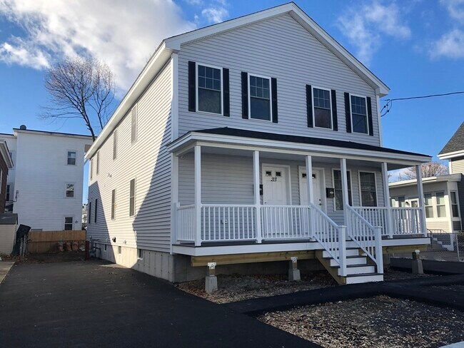 Building Photo - 23 Brookfield St