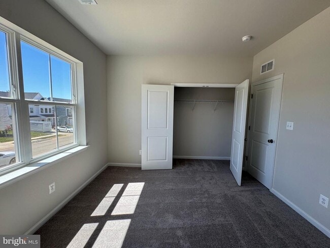 Building Photo - 51 Trout Lily Dr