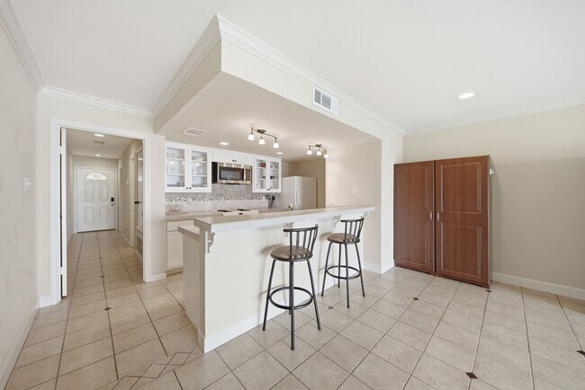 Building Photo - 15575 Marina Dr