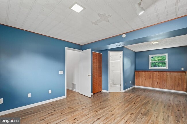 Building Photo - 7 Bertram Blvd