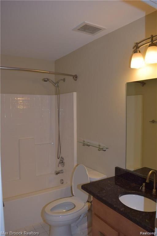 Building Photo - 28431 Carlton Way Dr