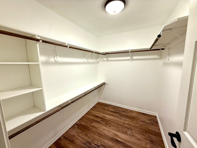 Building Photo - Beautiful 3-Bedroom Home with Solar!—Near Hualapai Mountain Rd