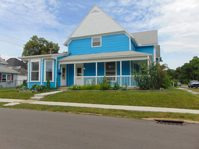 Primary Photo - Clay Street Big House