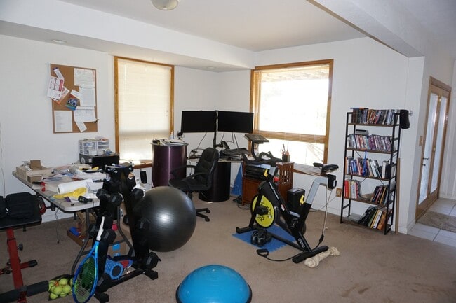 Building Photo - Lovely Home on Lookout Mountain!!