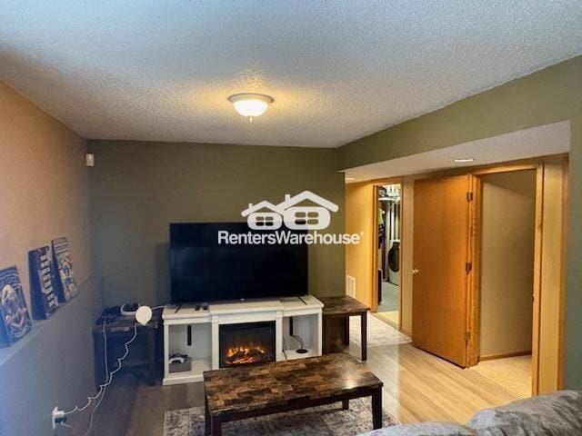 Building Photo - 10815 Matthew Dr