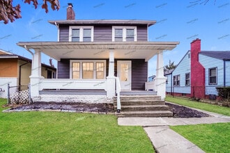 Building Photo - 1443 E 21st Ave