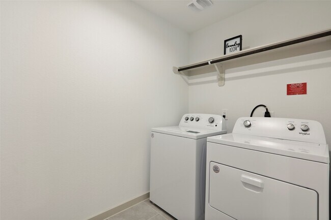Building Photo - 2921 Stamford Hl Ln