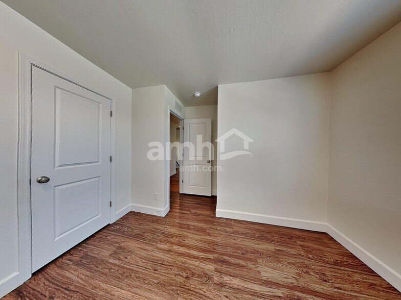 Building Photo - 681 West Bosal Dr