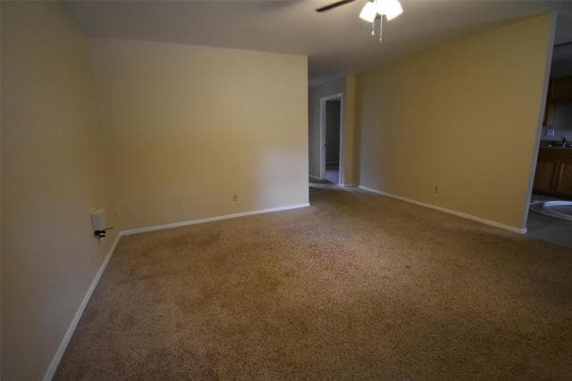 Building Photo - 606 N Main St