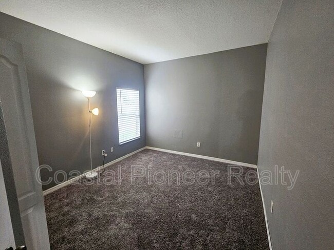 Building Photo - 1824 Mira Lago Cir