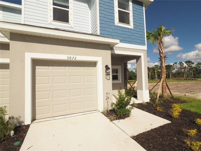 Building Photo - 5872 Biscotti St