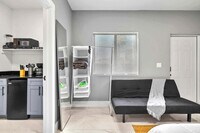 Building Photo - 1784 NW 31st St