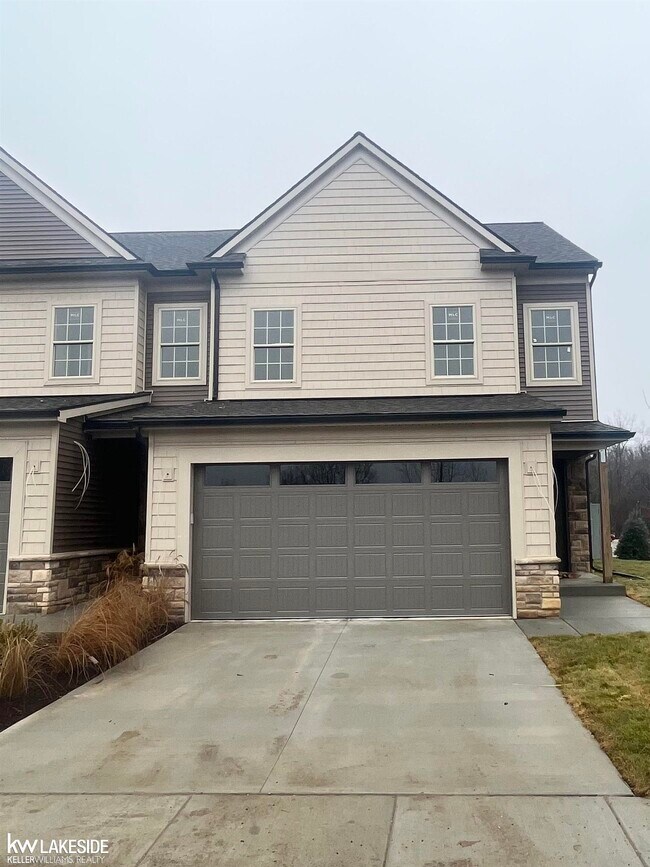 Building Photo - 11391 Izik's Way