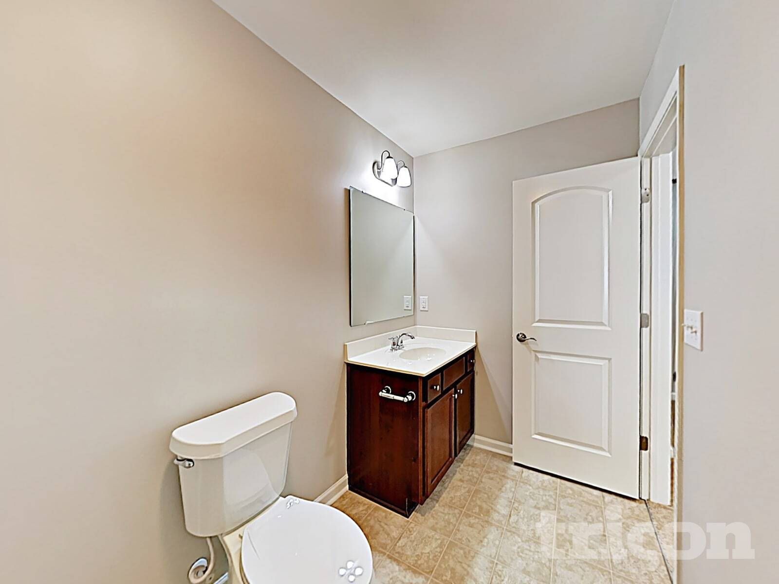 Building Photo - 1195 Thanet St SW