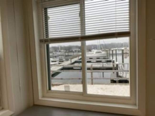 Building Photo - ****Warwick/Oakland Beach – Waterfront Single Family Home - $1,750****