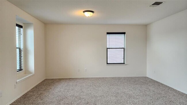 Building Photo - 1109 Strickling Dr