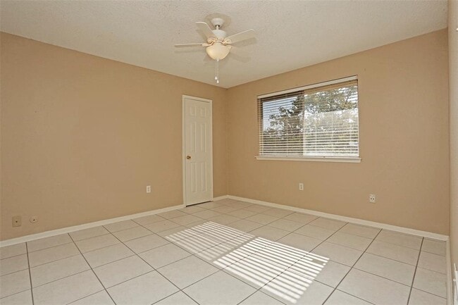 Building Photo - 21611 Cimarron Pkwy