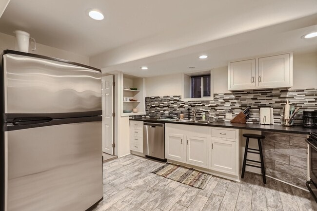 Building Photo - Coming Soon June 1st - Beautiful Home in desirable West Wash Park