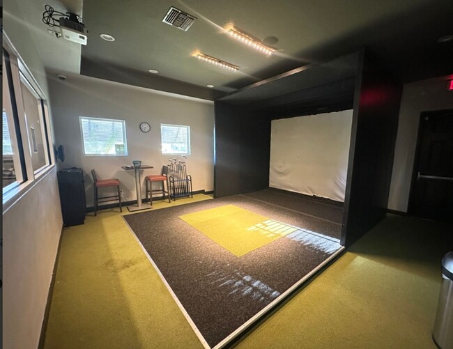 Building Photo - 3 BED 2.5 BATH TOWNHOME IN THE VISTAS AT C...