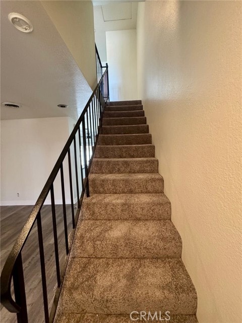 Building Photo - 418 N Cerritos Ave