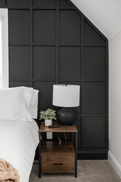 Building Photo - 341 Parkway Ave