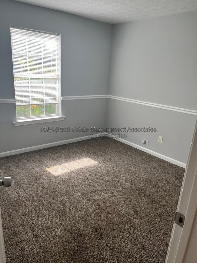 Building Photo - 109 Tuscany Ln