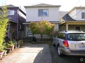 Building Photo - 1 bedroom in Seattle WA 98122