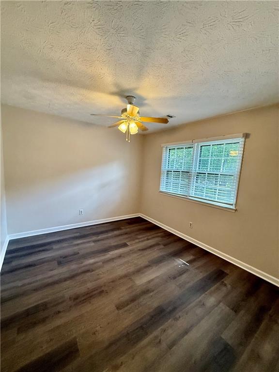 Building Photo - 4925 Falcon Wood Trace NE