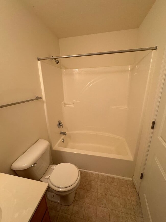 Building Photo - Coming Soon - Spacious 3 Bedroom, 2.5 Bath...