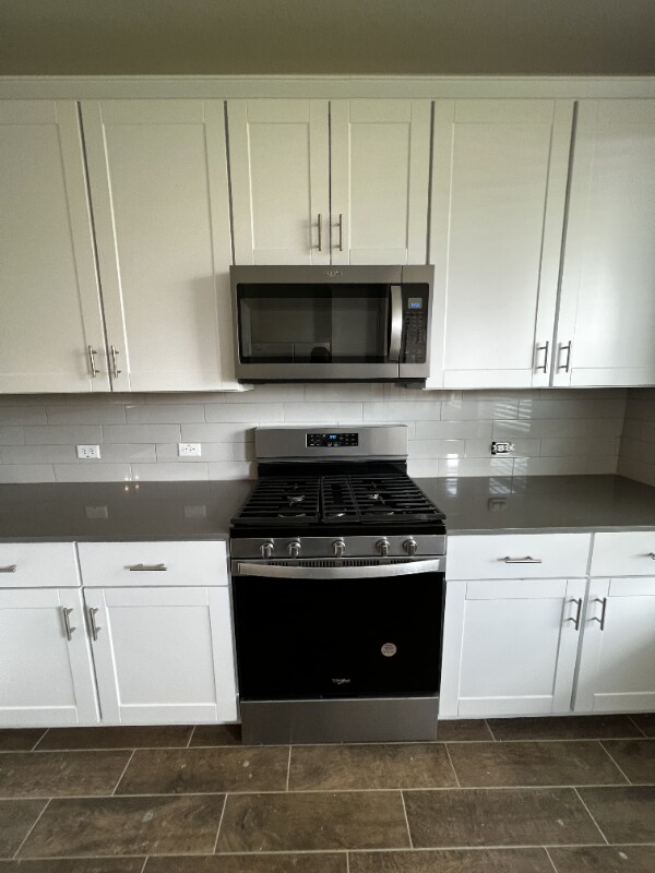 Building Photo - 456 Pickrell Lp