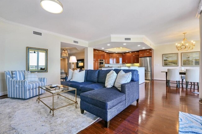 Building Photo - 5823 Bowen Daniel Dr