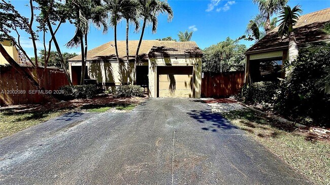 Building Photo - 7531 SW 95th Pl