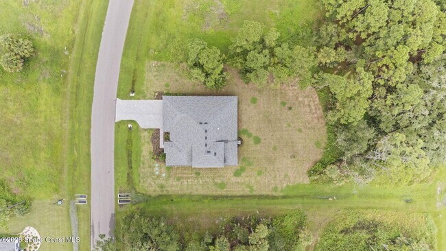 Building Photo - 3803 Ornis Ct