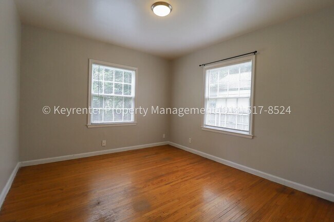 Building Photo - 3322 E 23rd St
