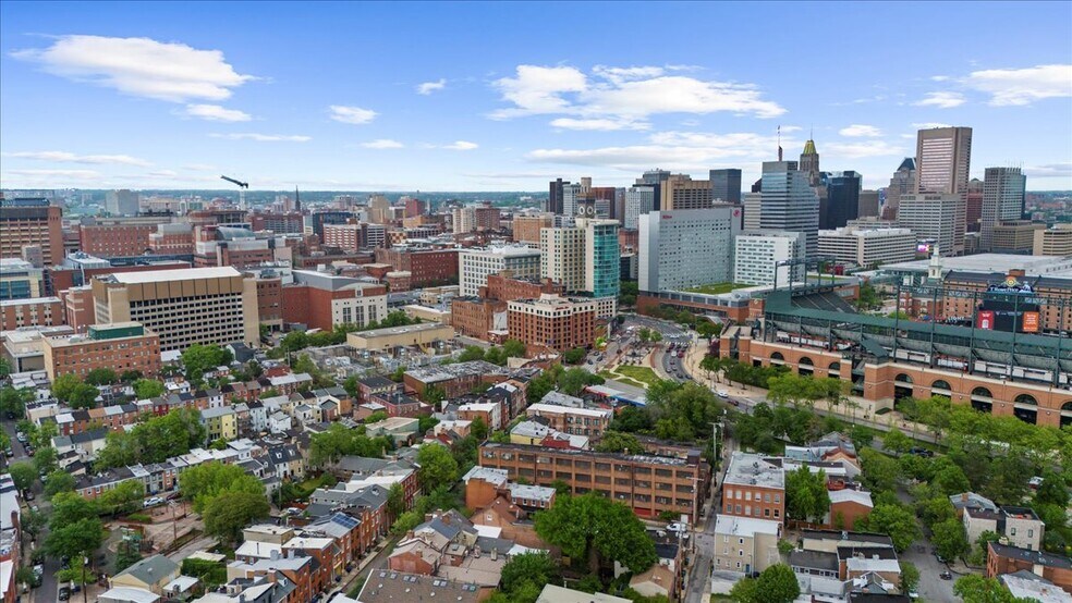 Building Photo - 656 Washington Blvd